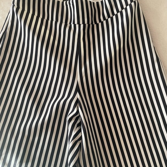 Express Cropped Wide Leg High-rise Pants - Picture 5 of 5